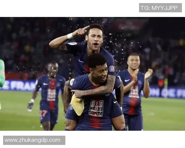 巴黎圣日耳曼赛季惨遭压制，疲软防线成最大软肋