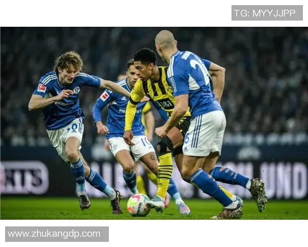 沙尔克04德甲不敌，遭遇背水一战败局难挽